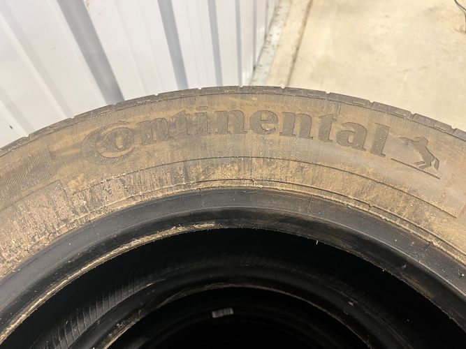 Lot of Six (6) Continental Tires 225/70R19.5 14PR - Image 4